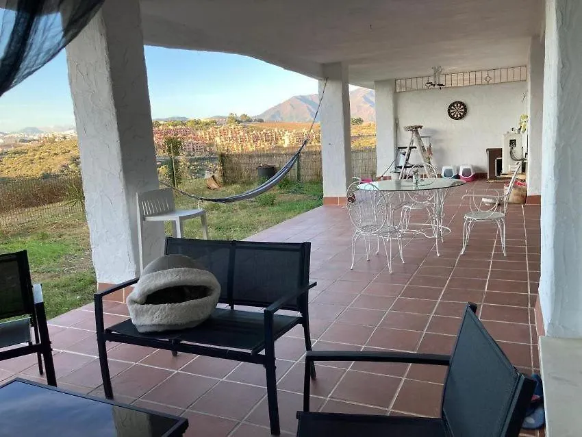 Hillview Apartment In Manilva